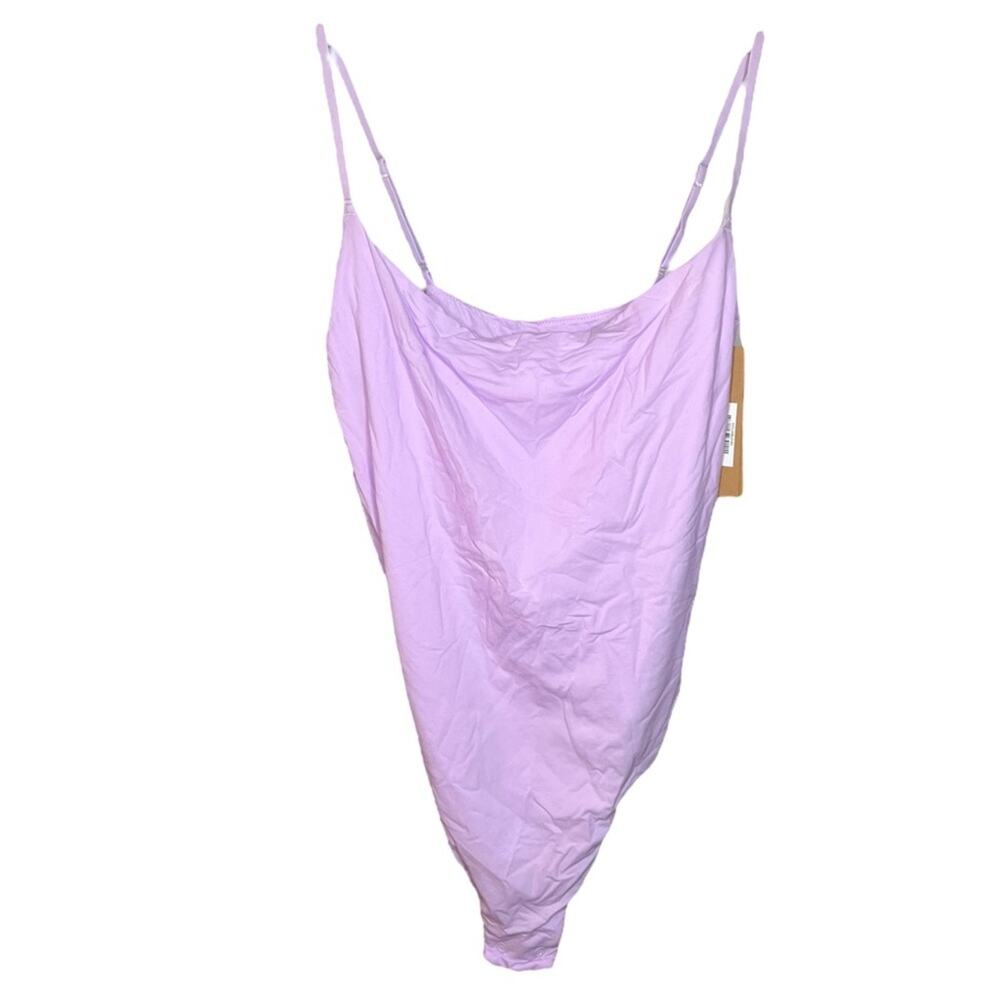 SKIMS Fits Everybody Cami Bodysuit Sugar Plum